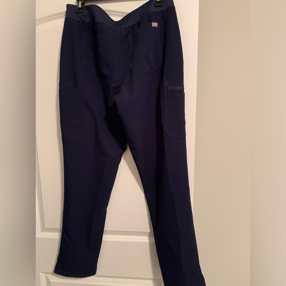 Like new, Figs navy scrub set - Picture 6 of 8